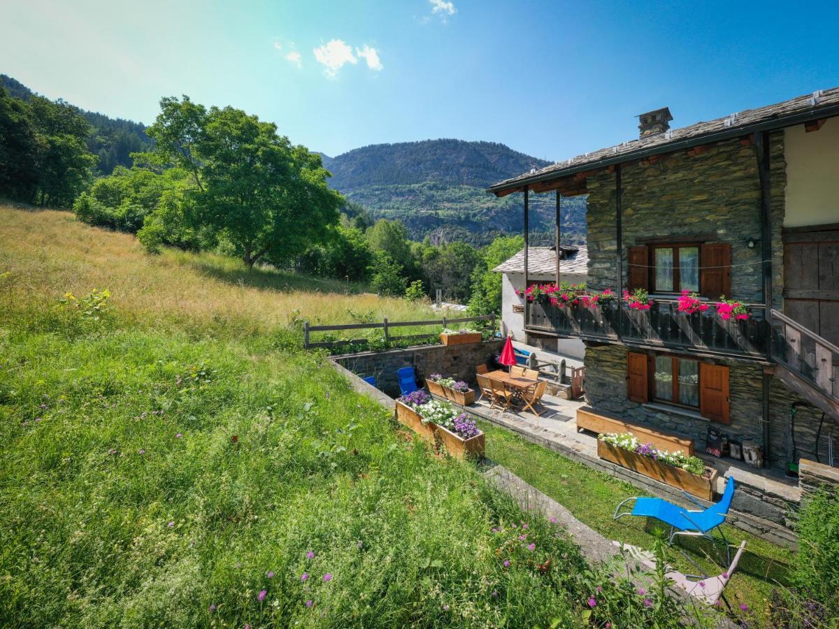 Casa Vacanze Grand-Haury Da Andrea Arvier Exterior foto